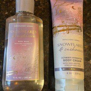 Bath & Body Works Snowflakes & Cashmere Body Cream and Wash set